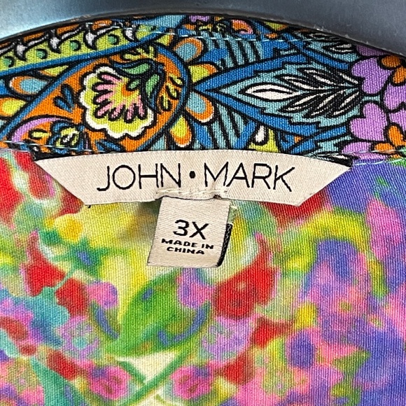 John Mark NWT 3X Button Down Blouse Top Embroidered Roll Tab Sleeves Floral $139 - Picture 4 of 8